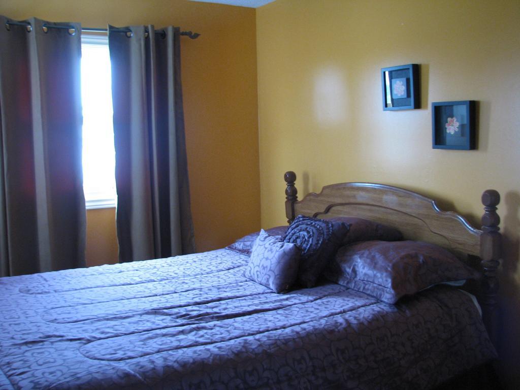 Right Off Da Boat B&B Channel-Port aux Basques Oda fotoğraf